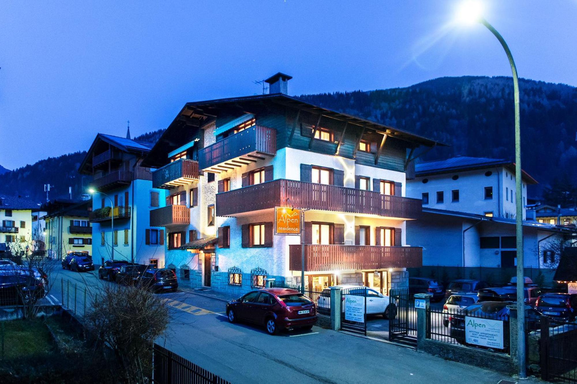 פינזולו Residence Alpen Casavacanze מראה חיצוני תמונה